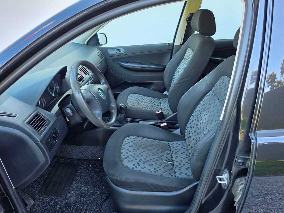 Skoda Fabia Sw 1.2i 12v 100.000km 03/2006