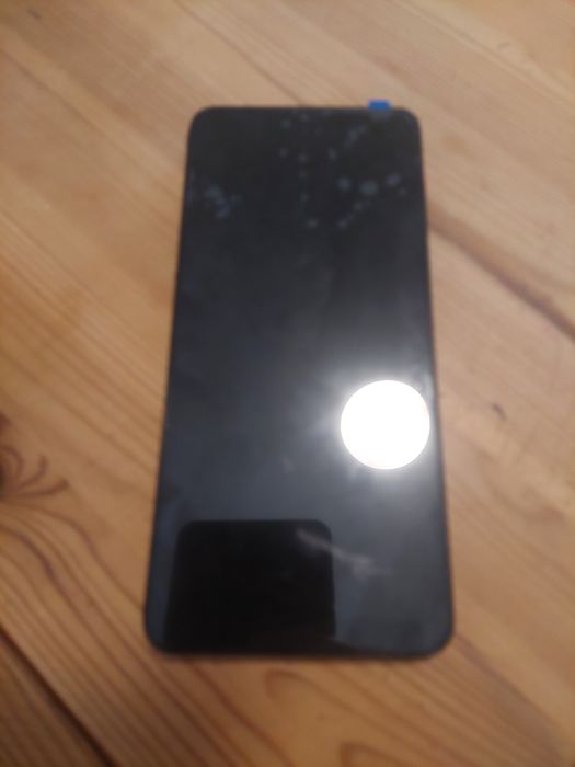 Samsung smartfon m12