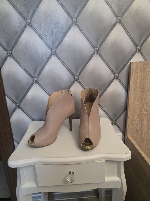 Botki Polański roz.39 pudrowy róż