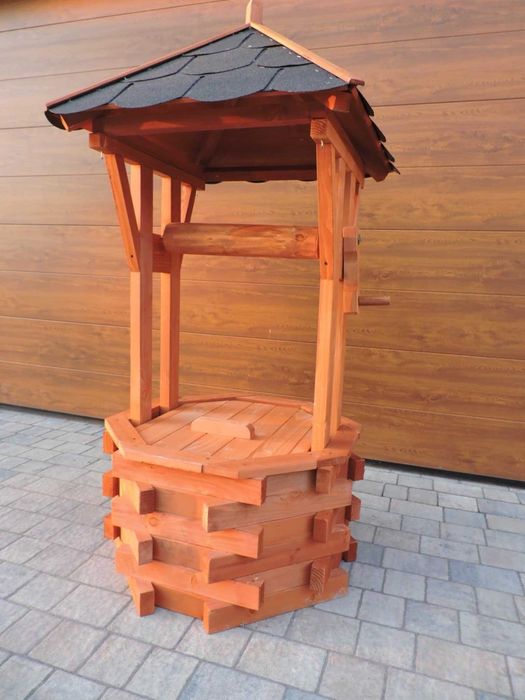 Ozdobna Obudowa na Studnię z Drewna Na Kran krą Hydrofor Szambo WYSYŁK