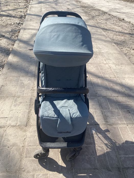 Коляска прогулка Easy walker Jackey