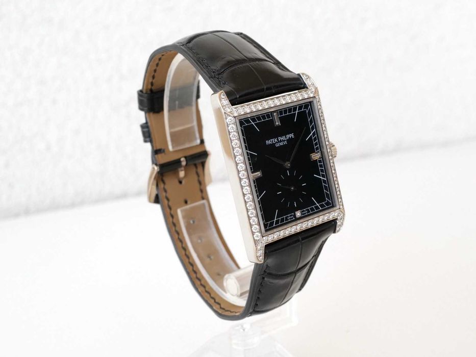 Patek Philippe Gondolo 18K White Gold Diamond Bezel Dial