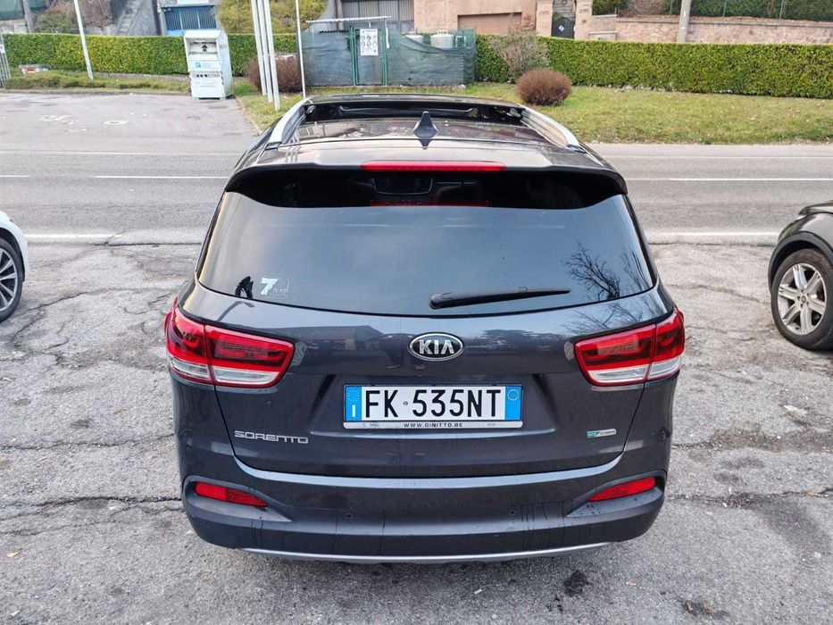 Продам Автомобіль Kia Sorento Sorento  2.2  в  Європі