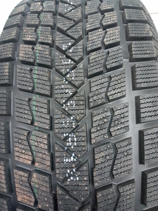 продам автошини 215/55/18