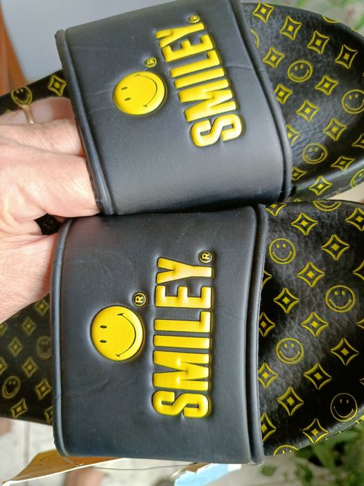 Nowe męskie klapki rozmiar Cropp rozmiar 45