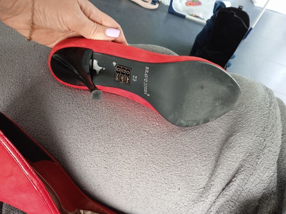 Szpilki Bravo Moda 39 czerwone z kokardką