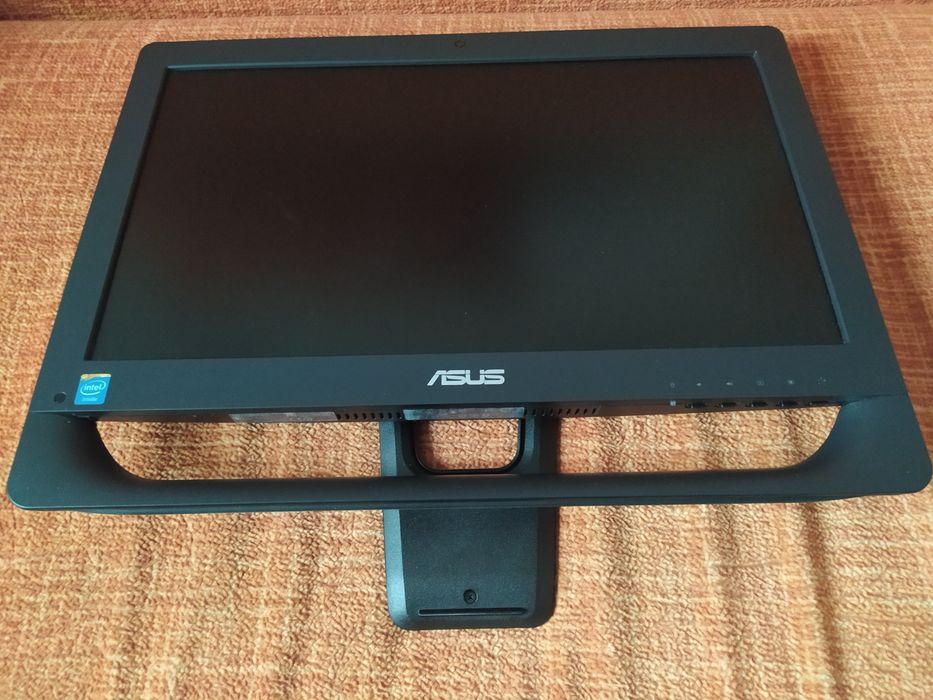 Моноблок Asus et2013 iuki