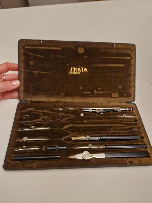 Zestaw kreślarski Skala Precision