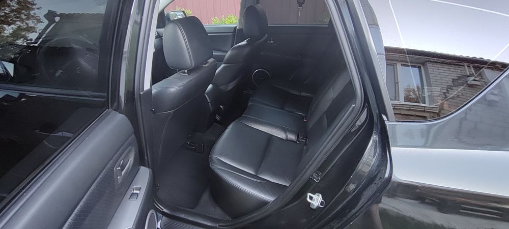 Mazda 3 дизель 1.6