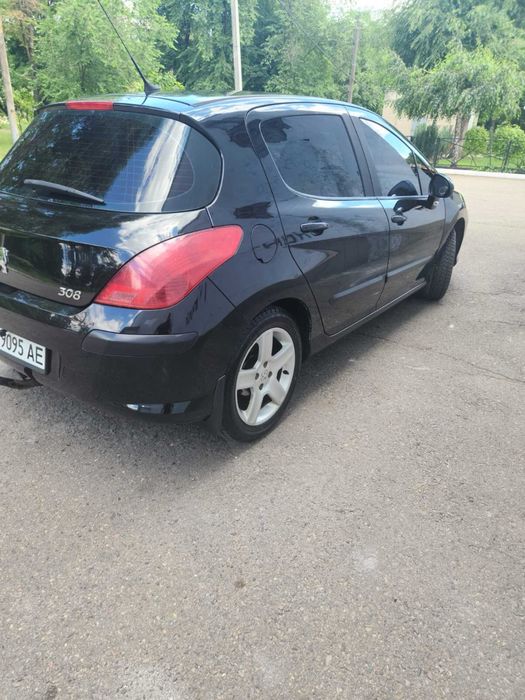 продам Peugeot 308
