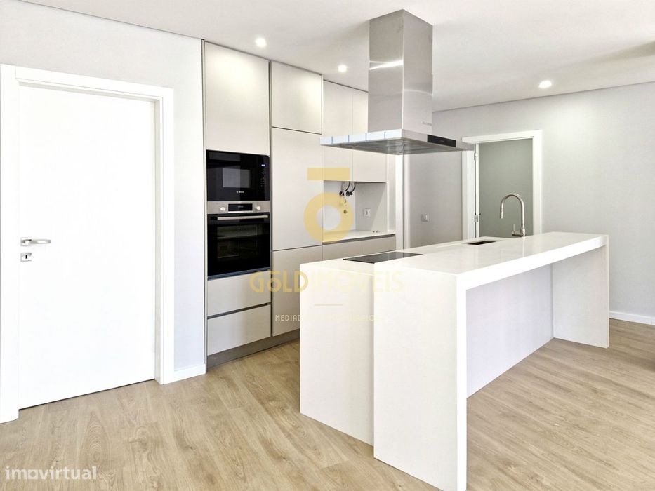 Apartamento T2+1 Venda em Oliveira de Azeméis, Santiago de Riba-Ul, Ul — Oliveira De Azeméis, Santiago De Riba-Ul, Ul, Macinhata Da Seixa E Madail, Aveiro