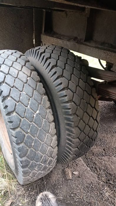 Продам напівпричіп зерновоз ОДАЗ- 883, сідло.
