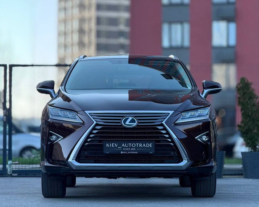 Lexus RX 450h official