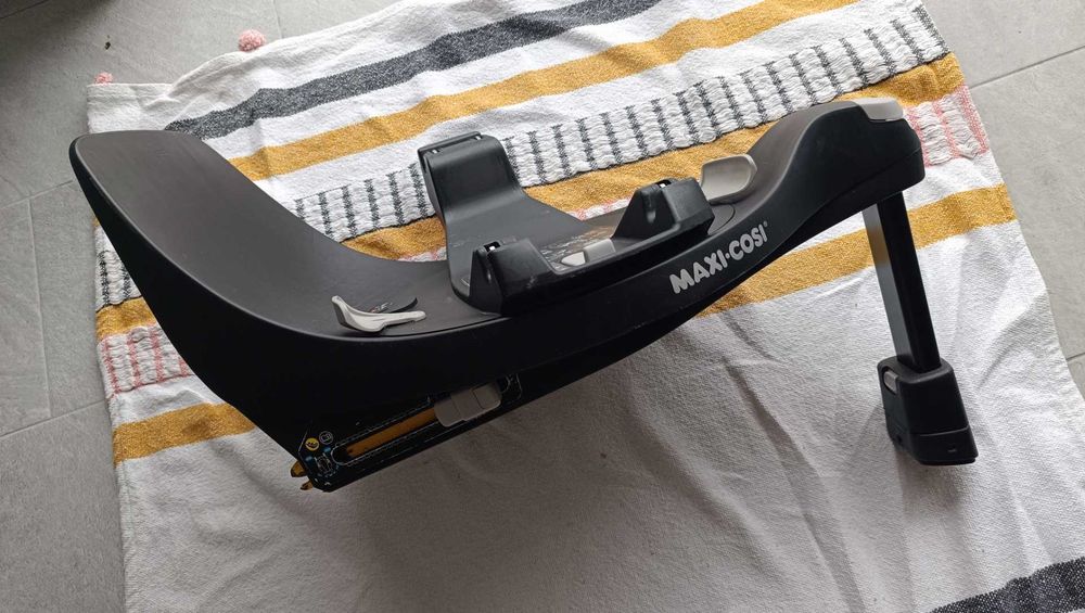 Cadeira Auto Maxi Cosi Pearl 360 + Base isofix