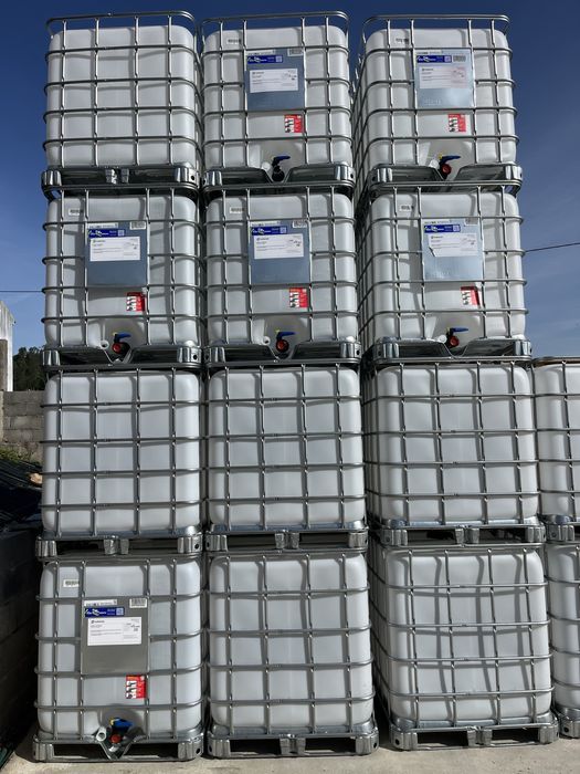Depósitos IBC de 1000L - Palete Metálica = 80€