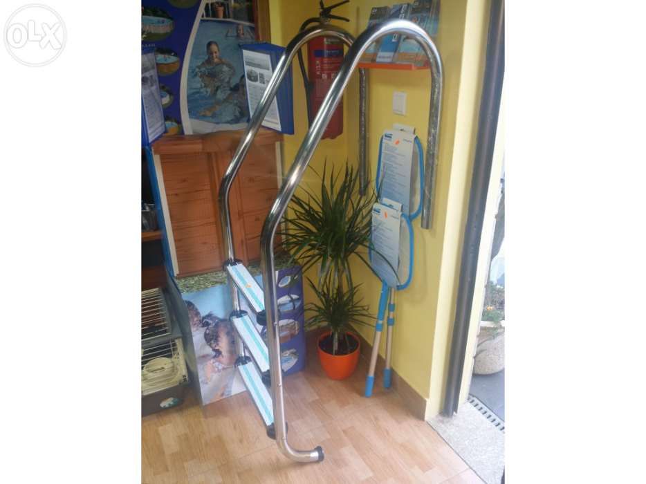 Escadas em inox Novas - 3 degraus e 4 degraus para piscinas