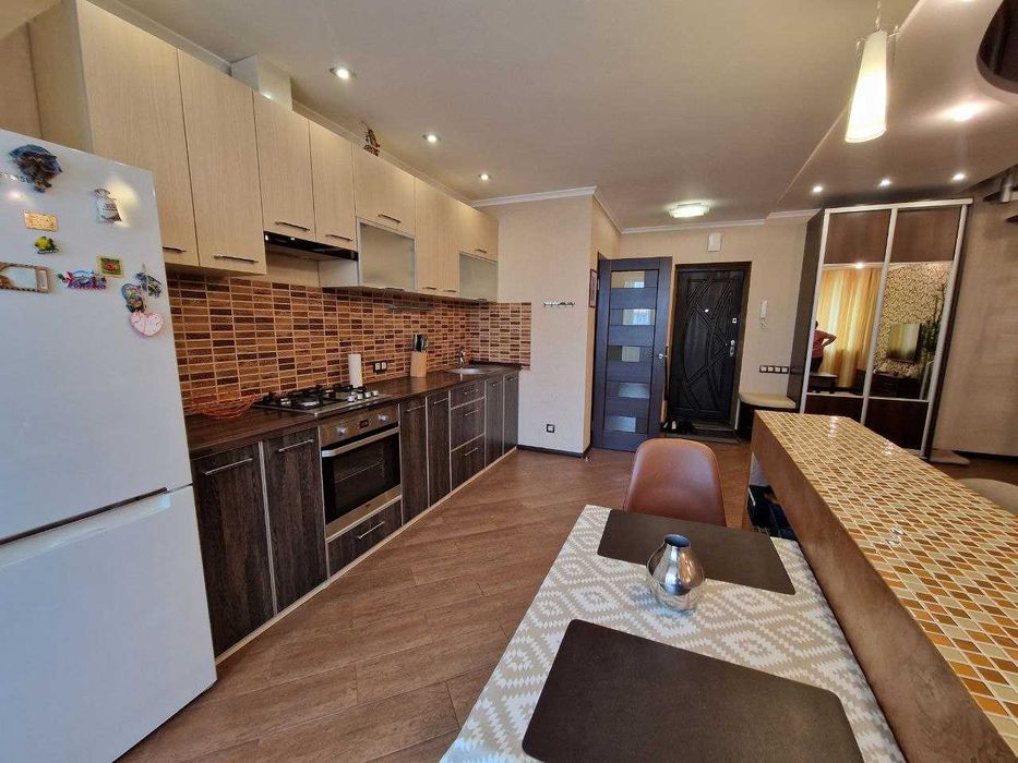 3 кімнатна квартира, ремонт, автономне опалення