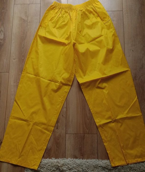 Spodnie Wodoochronne  XL NOWE