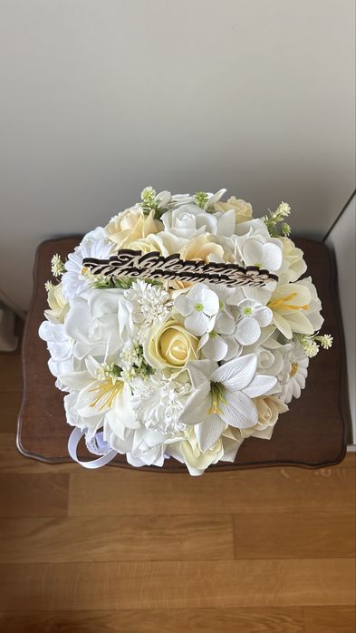Flower box kwiaty mydlane bukiet zakończenie roku dla nauczyciela