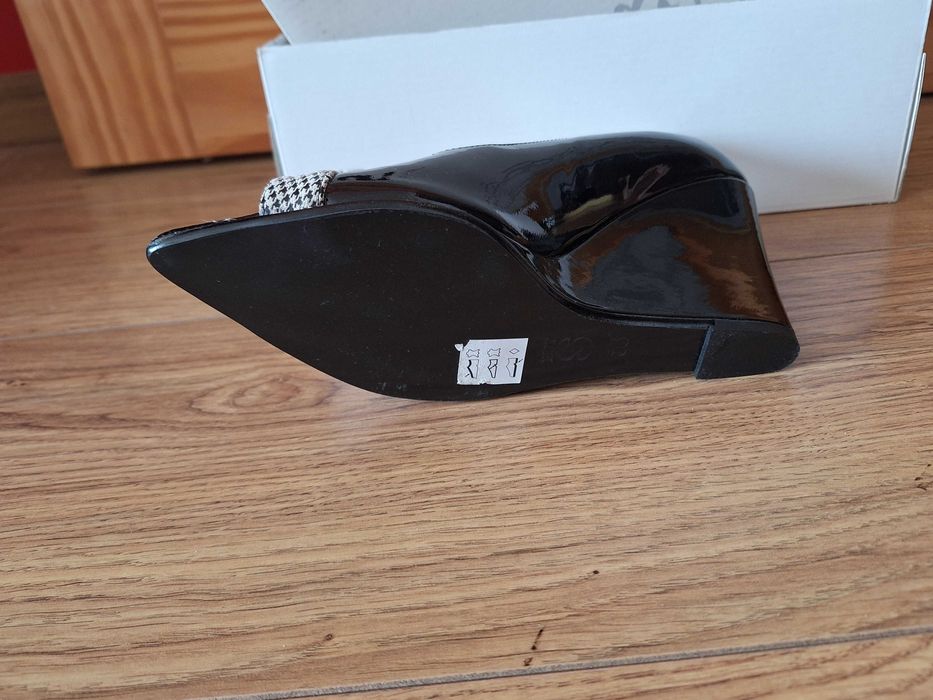buty czarno białe rozmiar 35