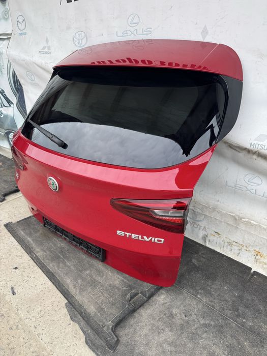 Кришка багажника комлпектна Alfa Romeo Stelvio 2016+