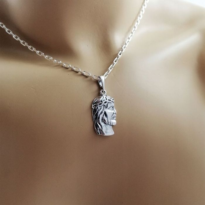 Elegancki Srebrny Męski Łańcuszek + Medalik Jezus Pr. 925 Prezent + Gr