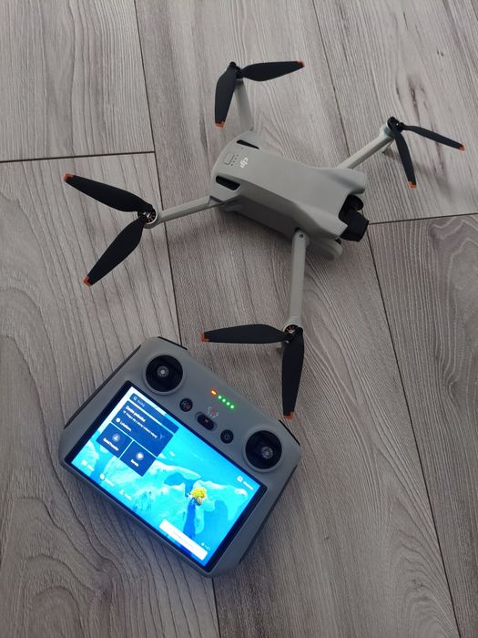 Dron DJI Mini 3.