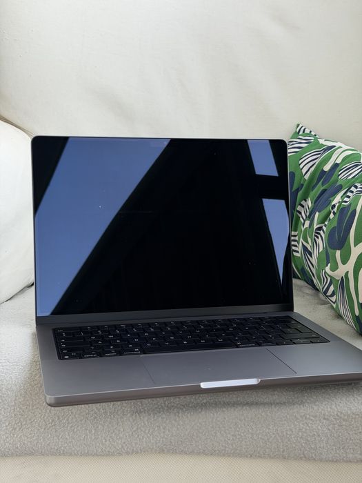 Macbook Pro 14 m1 Pro 16/512