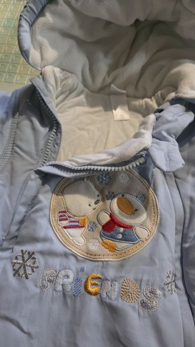 дитячі речі,комбінезон, памперси,суміш