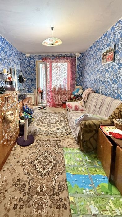 4-кімната квартира в м. Кам'янське від власника!!!