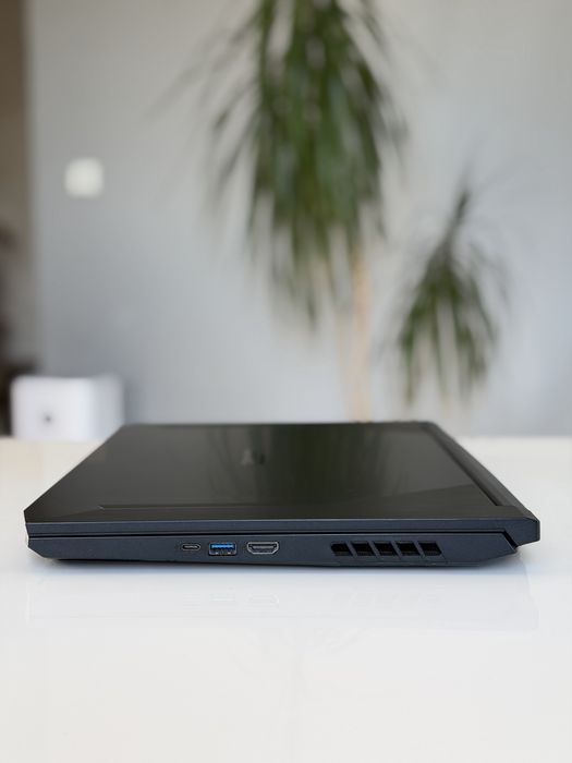 Acer Nitro 5: Intel i7, RTX 2060, 512 SSD + 1TB HDD