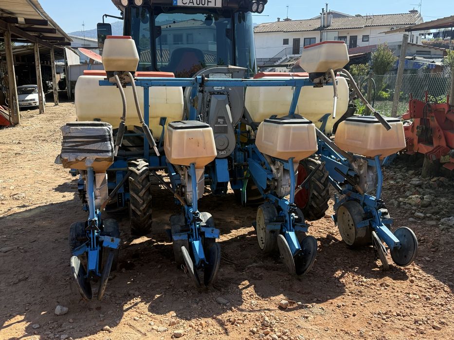 Semeador de milho monosem