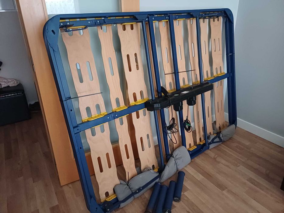 Estrado Eléctrico