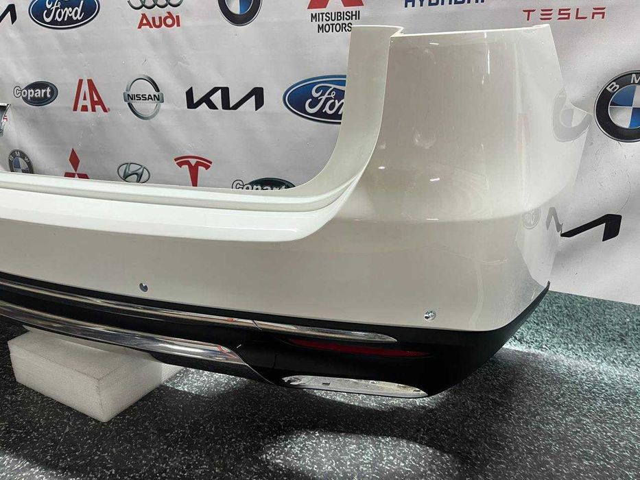 Бампер задній mercedes gls w167