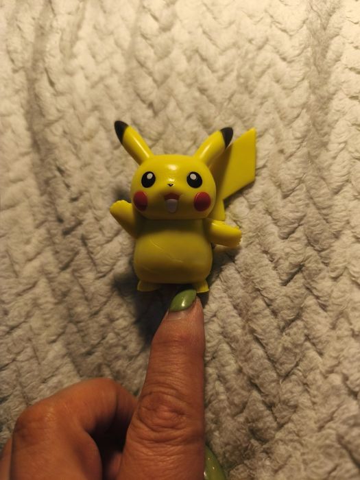 Nowy Pokemon, figurka