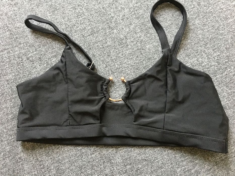 Bikini com detalhes interessantes