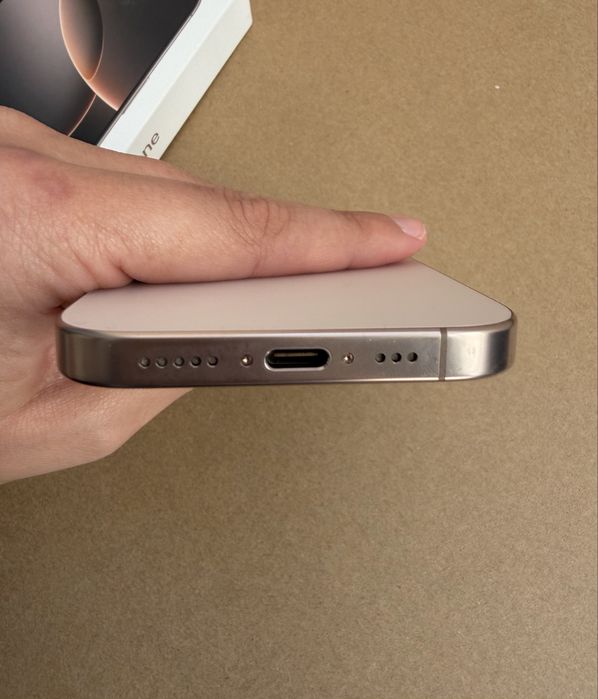 Iphone 16 pro 128 GB - com garantia de 2 anos