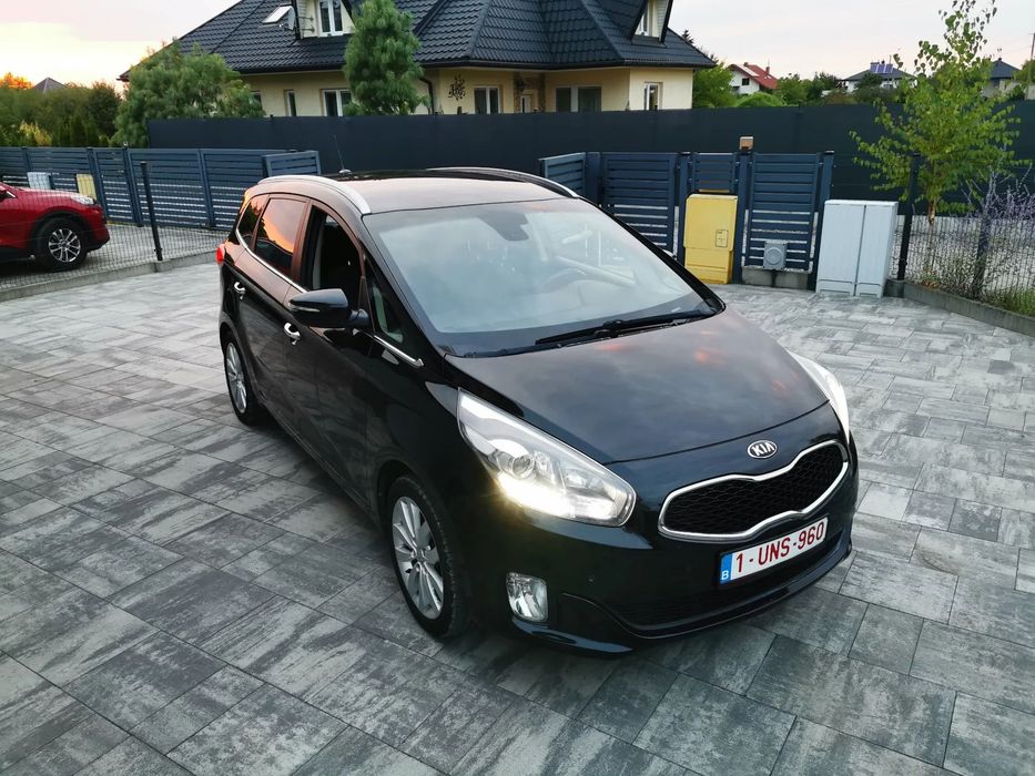 Kia Carens