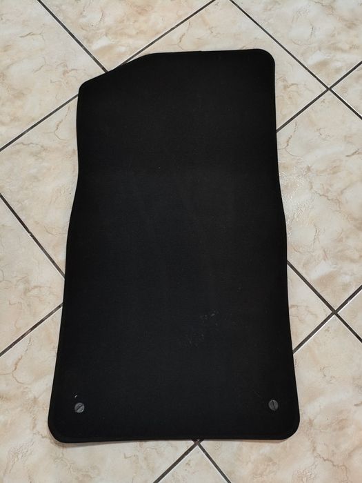 Oryginalny dywanik welurowy BMW E46 – Pasażer (Przód) | Stan BDB