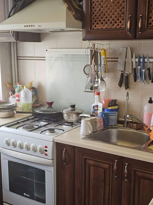 Здам кімнату з 13 лютого ВЛАСНИЦЯ центр міста готель 7 днів