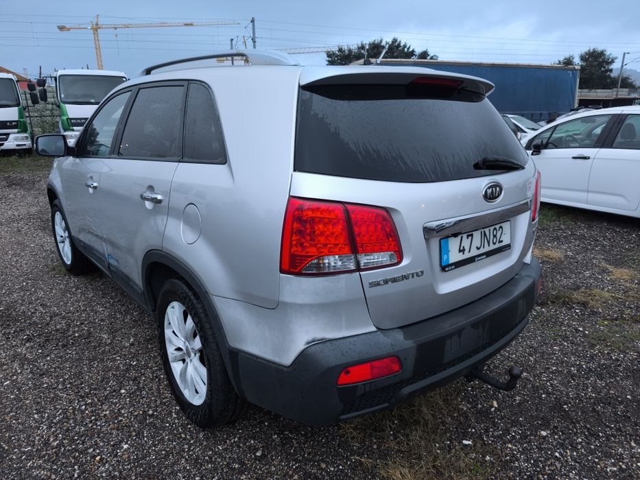 KIA Sorento 2.2 197cv avariado
