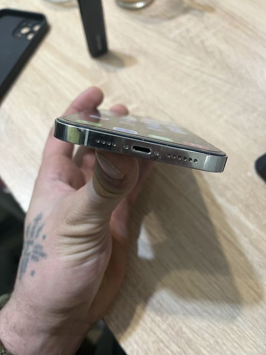 Продам iphone 12 pro max