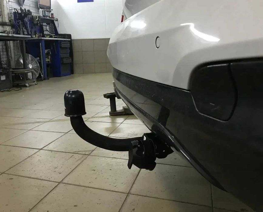 ФАРКОП на Volkswagen Golf 4 5 6 7. Якісне причіпне з повним електропакетом.
