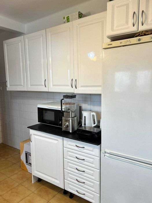 Quartos para Alugar numa das melhores zonas d Cascais quarto partilhad
