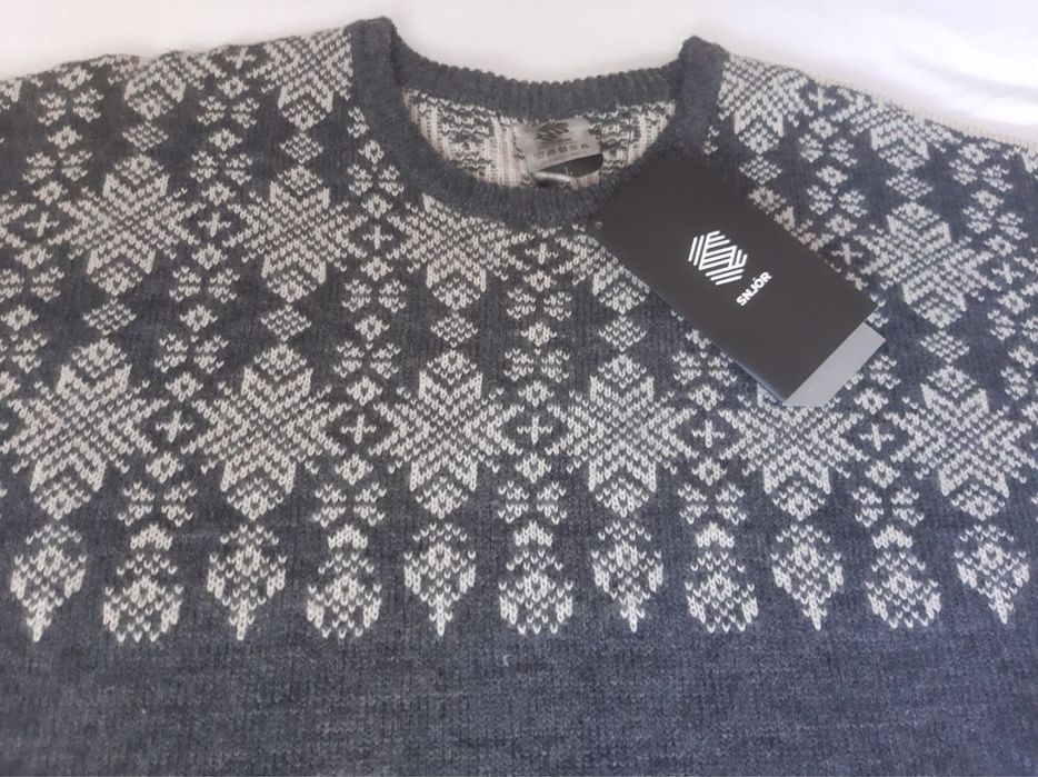 Норвезький теплий светр