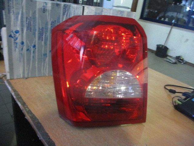 Farolim esquerdo DODGE Caliber