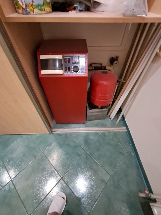 Продажа Помещение 200 м2 П.Поле