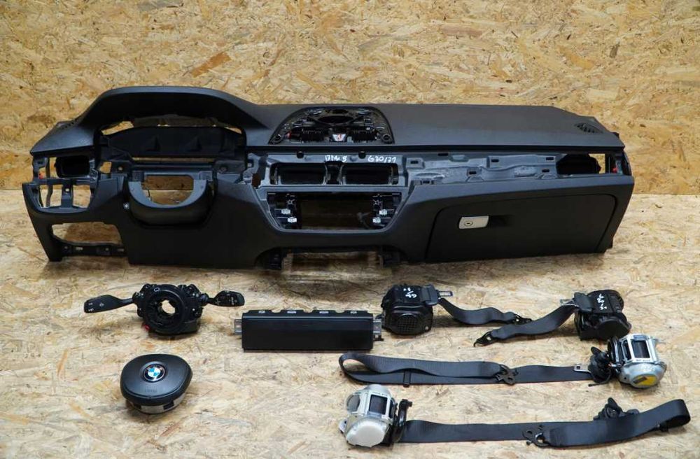 Торпеда консоль BMW 5 G30 G31 USA EU Разборка бмв 5 Г30 Г31