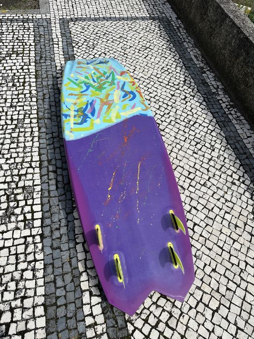 SUP Paddle 7'10 x 29' +ou- 134 litros