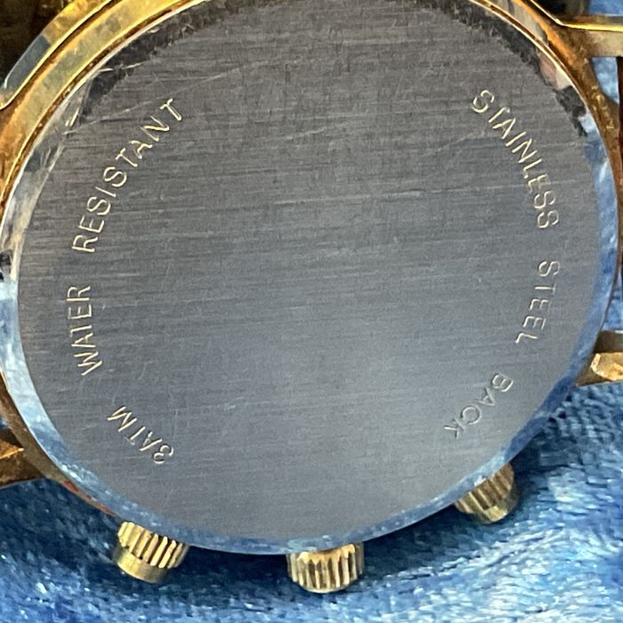 Relógio Quartz pouco uso64365333612161123